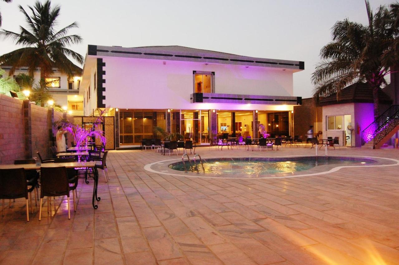 R & K Guest Palace Hotel Kano Exterior photo
