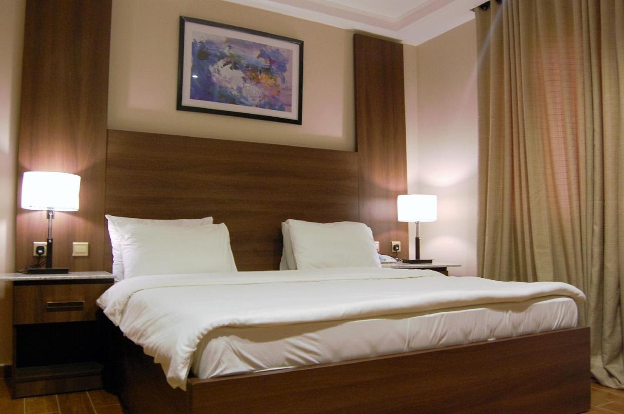 R & K Guest Palace Hotel Kano Exterior photo